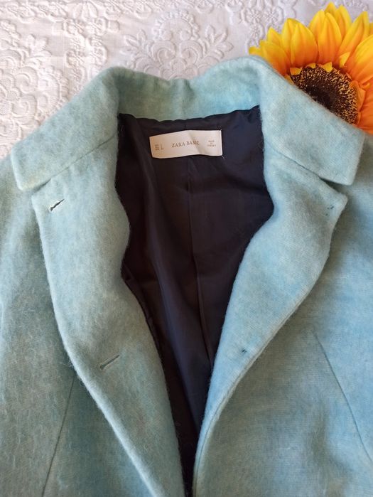 Casaco/ sobretudo  verde água tamanho L Zara