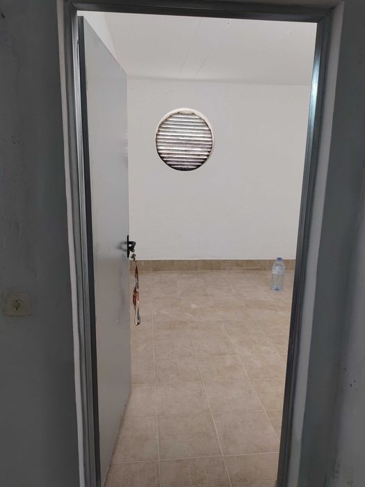 Arrecadação Box Self Storage Arrumos Individuais Remodelada (Santarém)