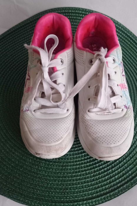 Кросівки Sketchers білі з сердечками 30 р.