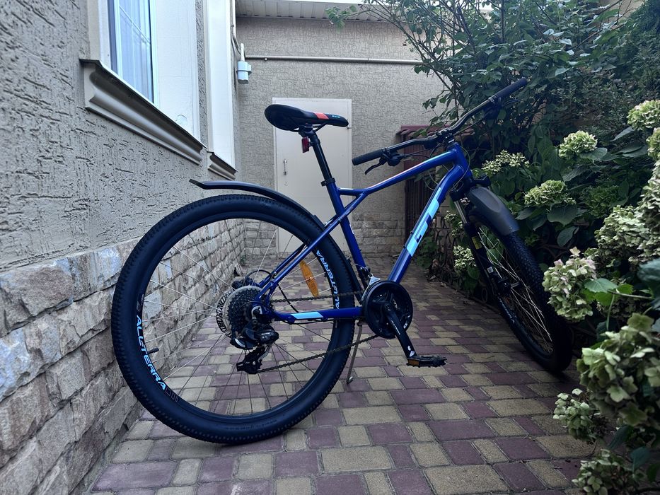 Велосипед GT Aggressor Sport