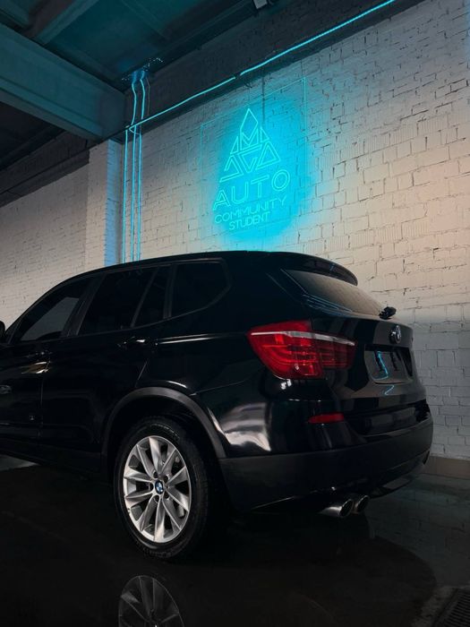 Продам BMW X3 f25 2.0 бенз 2014 рік