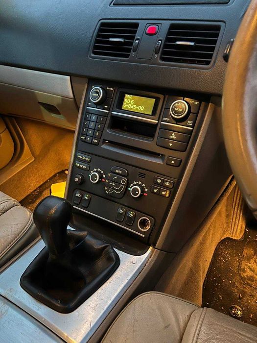 Розбірка запчастини розборка VOLVO XC90 XC 90 рестайл 2010 2.4 МКПП