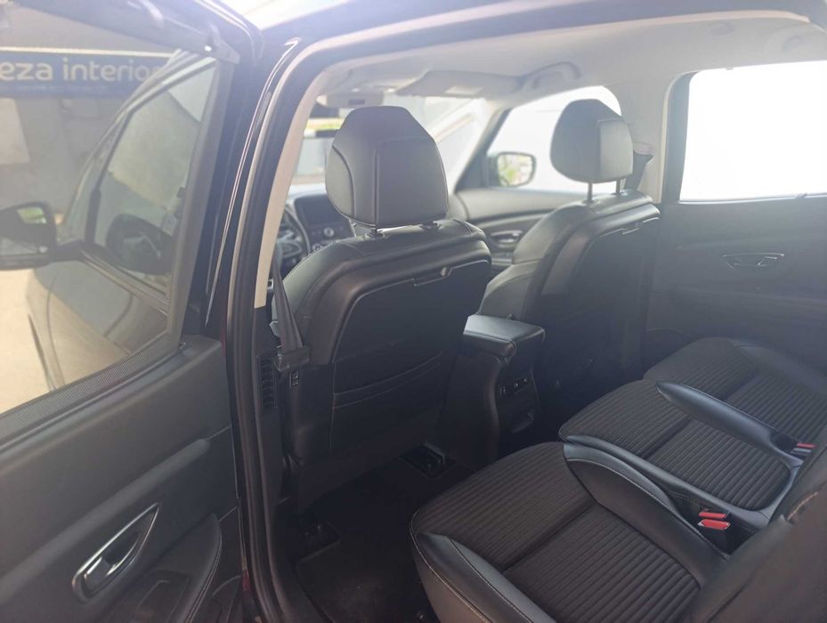 Renault Scenic Todos os documentos atualizados, grande oportunidade, muito bonita, aproveite.cor preto, localização Algarve — photo 4