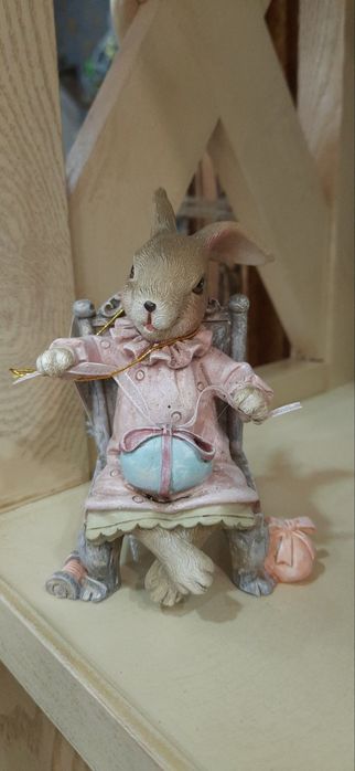 Декор статуэтуки кролики.