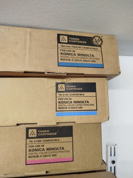 Toner Konica Minolta c-220 c-240 tk216