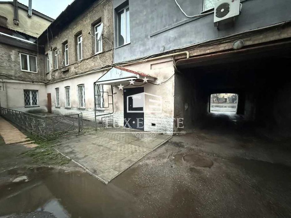 Продажа помещения 130 м2 центр м Конституции ул Кооперативная, Харьков