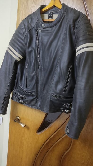 Кожаная мотокуртка IXS.