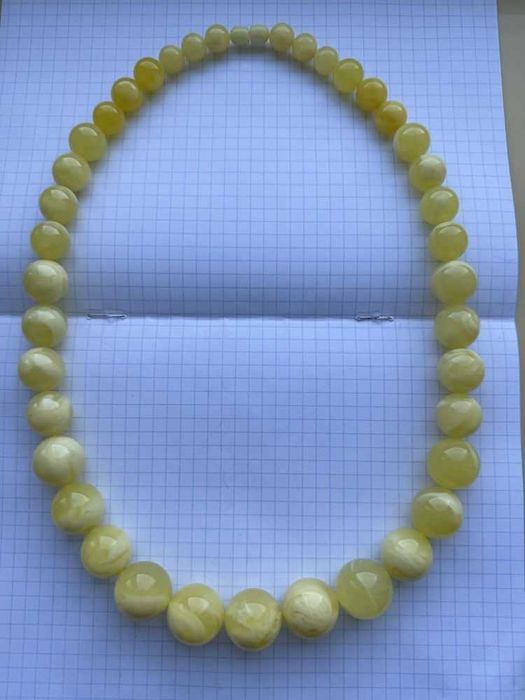 Bardzo ładne korale (naszyjnik, wisiorki) z naturalnego bursztynu