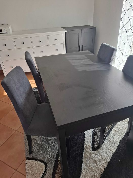 Mesa de sala de jantar