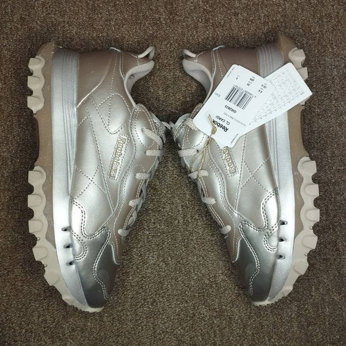 38,39,40. Кросівки Reebok Cardi B Classic Leather Beige GW2633