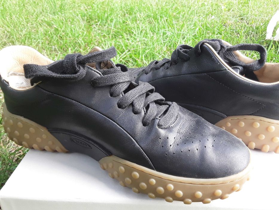 Кроссовки туфли кожаные 38 р. Tod's