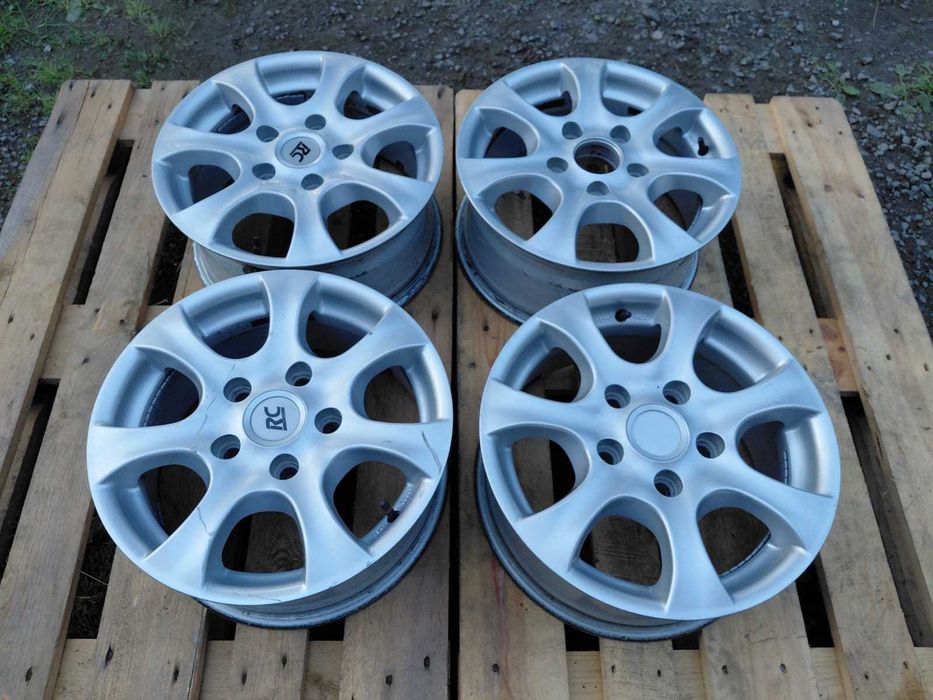 Диски SsangYong Kyron Actyon Rexton Rodius Mercedes Sprinter Volkswagen Crafter Fiat Ducato Citroen Jumper Peugeot Boxer Ssang Yong Титани 5х130 R16