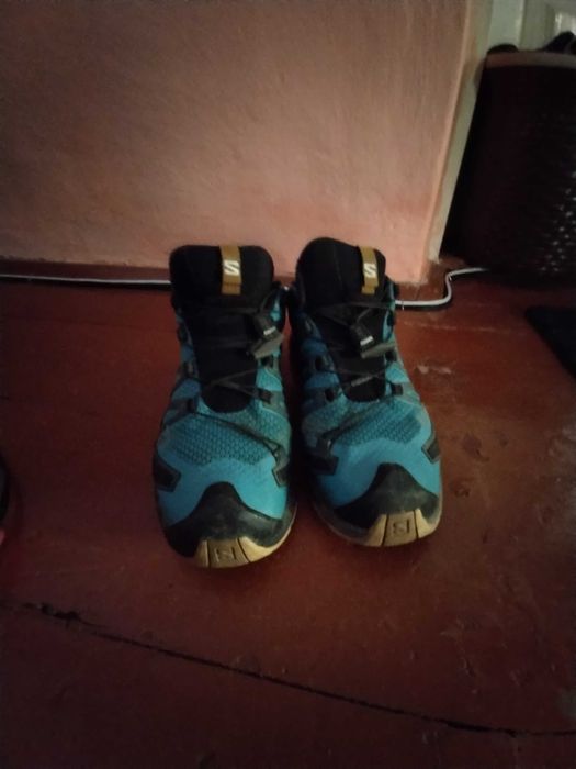 Продам Красовки SOLOMON