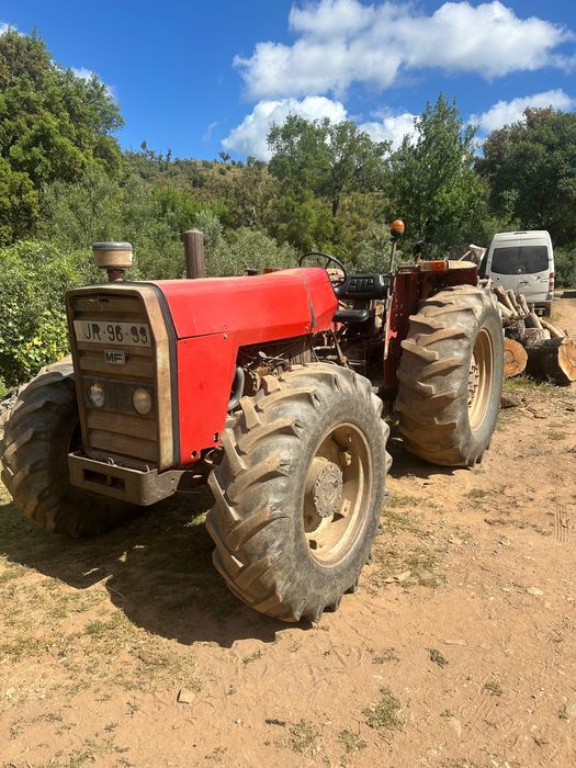 Massey Ferguson 275