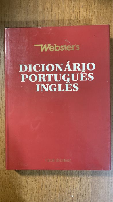 Dicionário Português-Inglês (Capa Dura)