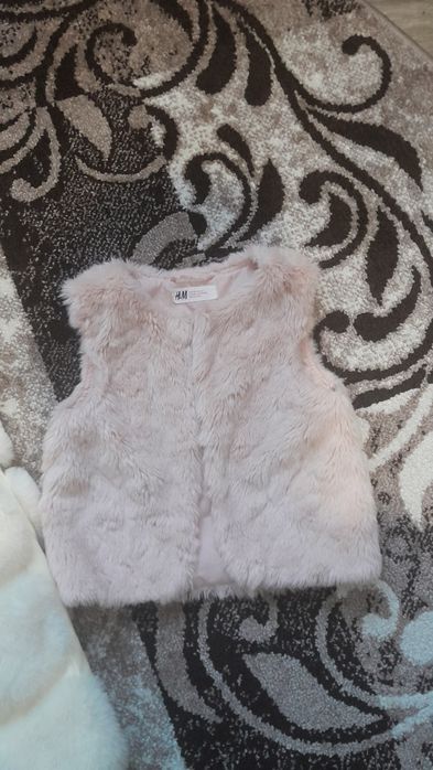 Речі для дівчинки куртка жилетка