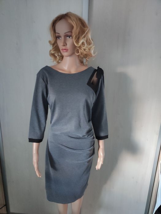 Sukienka damska szara z czarnymi wstawkami i kokardą, roz Xl