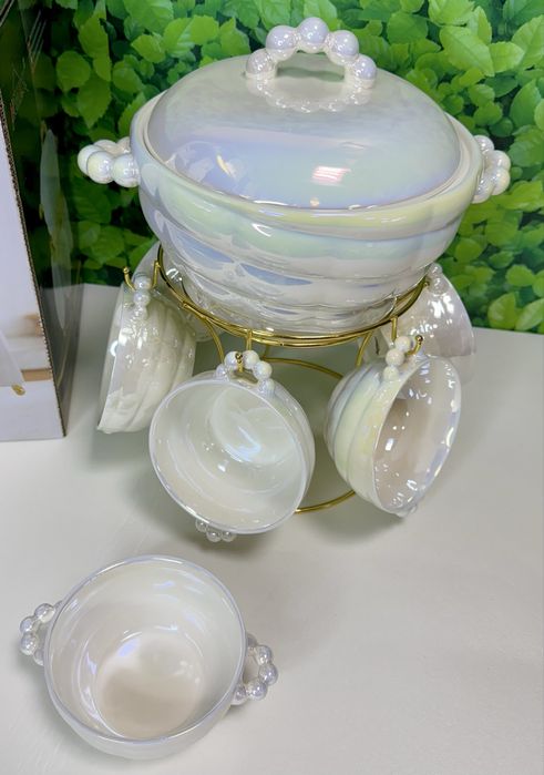 Zestaw obiadowy. Do zupy.waza i miseczki. Perłowy. Idealny na prezent