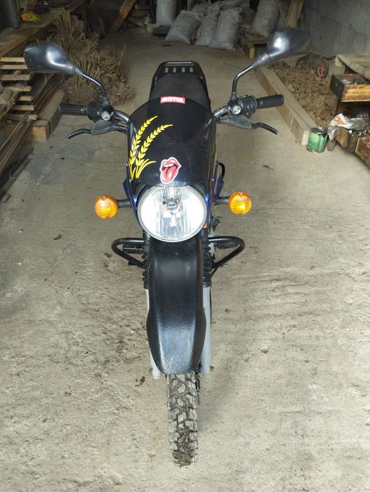 Продам баджач боксер 150