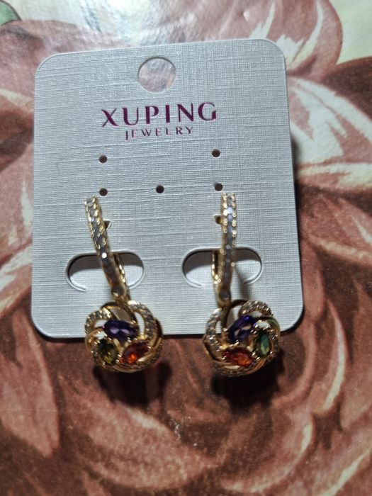 Продам сережки з медичного золота