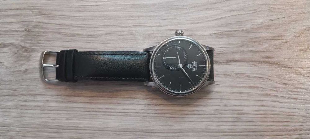 Чоловічий годинник Royal London 41045-01