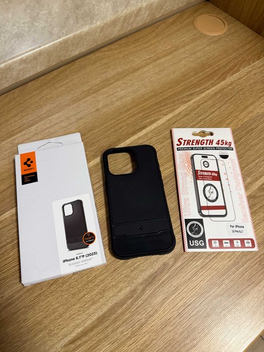 Etui Spigen Rugged Armor Magfit +Szkło - do iPhone 15 Pro - Jak Nowe!!