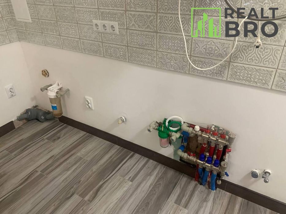 Оренда приміщення на Південно Західному районі