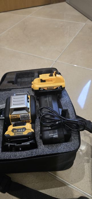 Laser dewalt 12 linhas verde