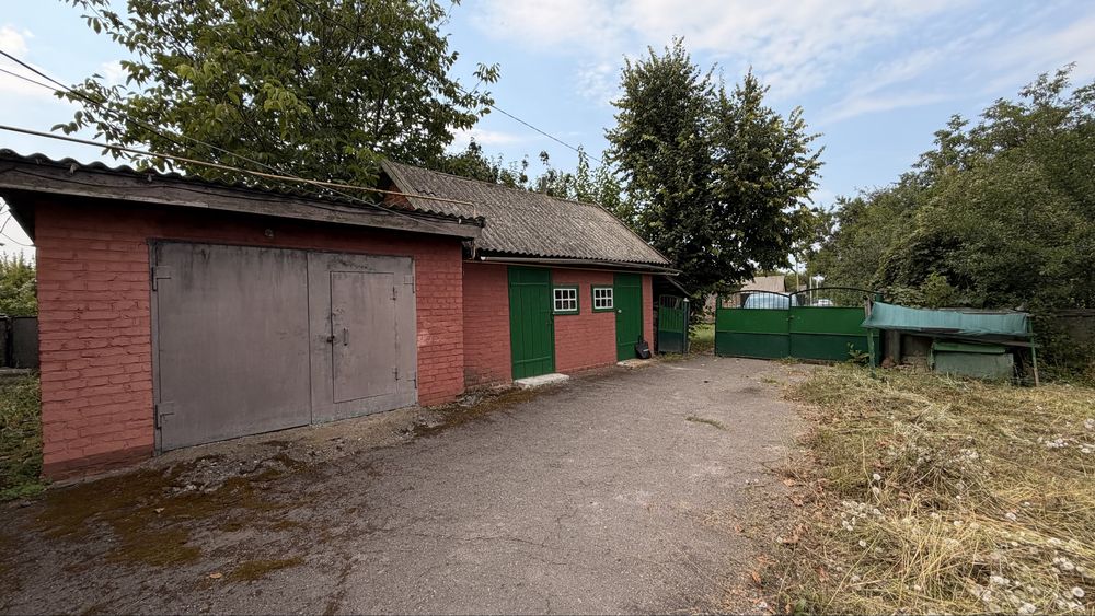 Продам будинок в с. Хомутець