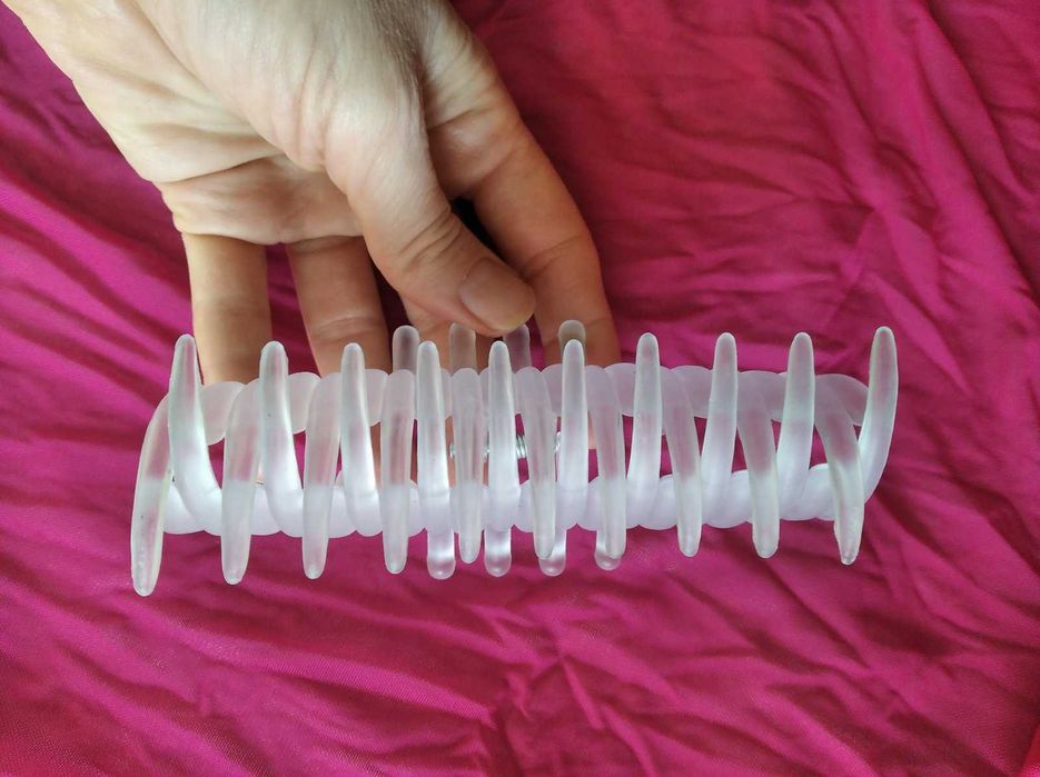 Краб на волосы держатель фиксатор заколка для волос лавандового цвета