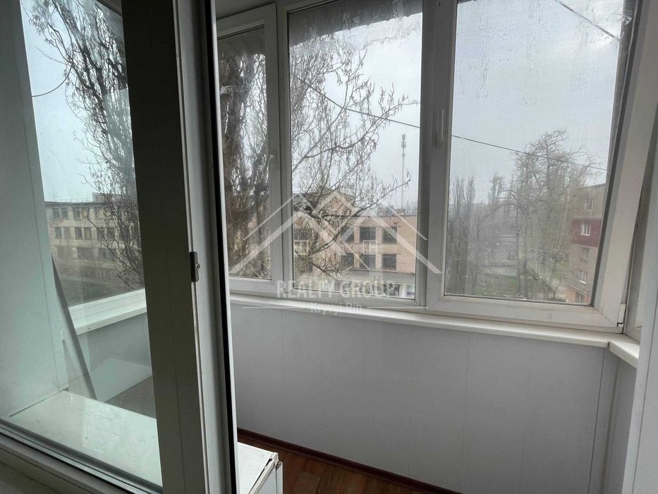 Оренда 2к квартири на 98 кв.