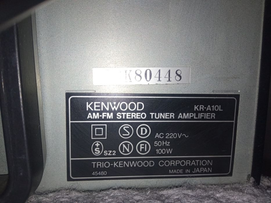 Tuner radiowy  Kenwood KR-A10L .