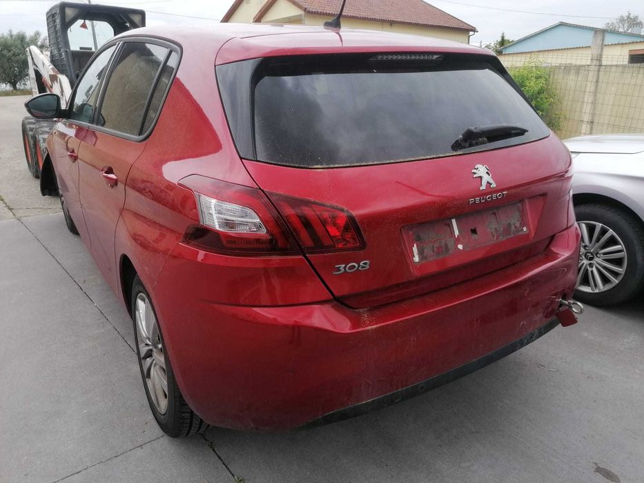 Peugeot 308 1.6Blue-hdi para peças