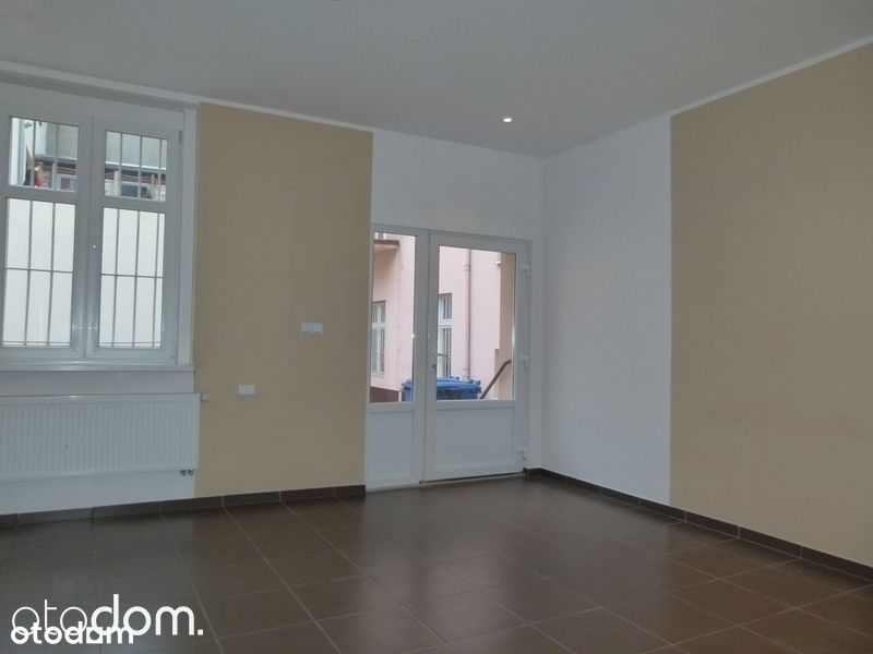 Lokal na gabinet kosmetyczny, usługi, biuro przy STARYM RYNKU w Byd.