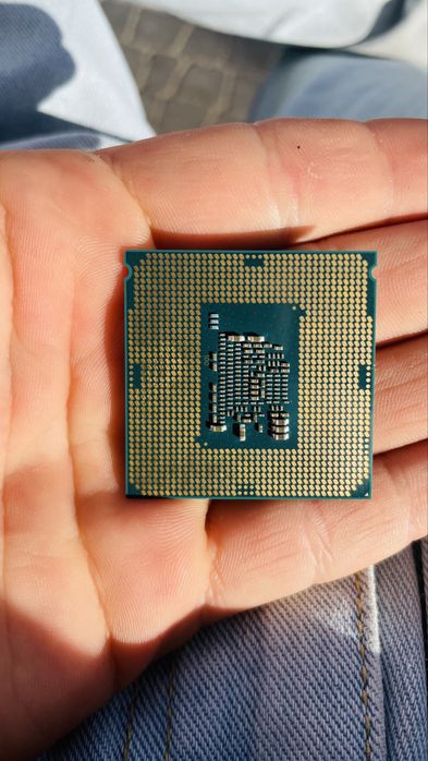 Procesor intel core i3 6100