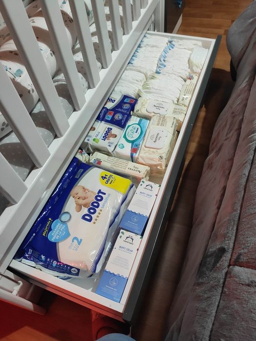 Berço como novo com colchão incluído