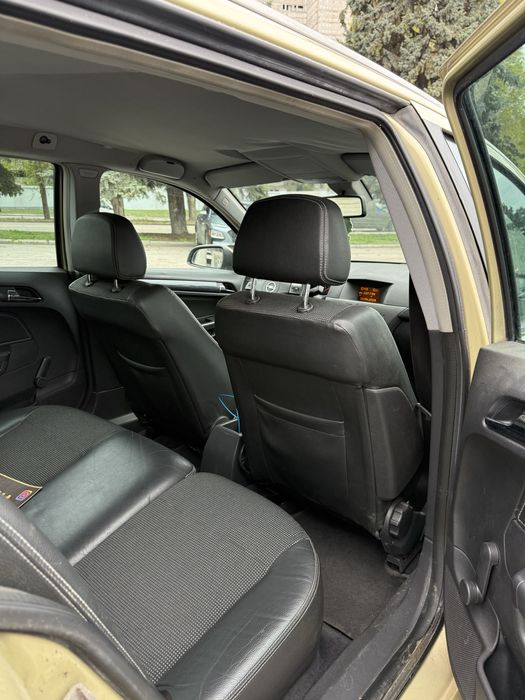 Продам Opel Astra H 1.7 CDTI