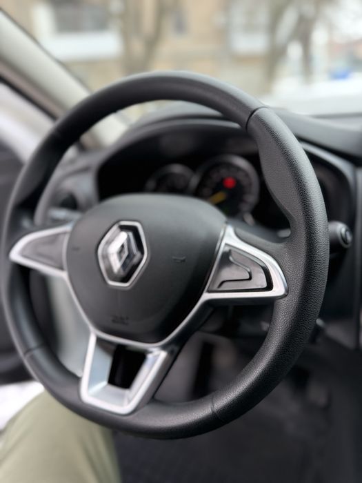 Продам Renault Sandero 2019