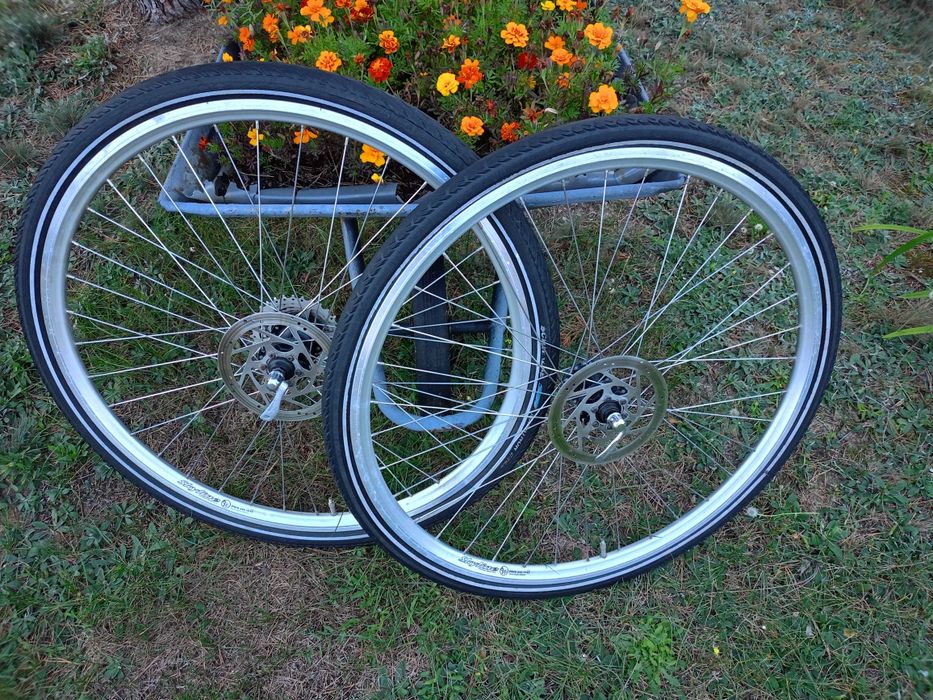 Koła rowerowe 28 tarczowe SKYLINE