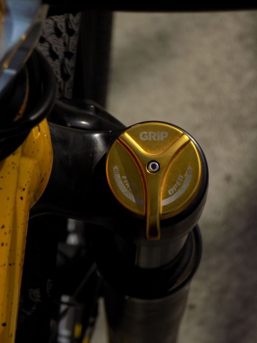 Ns decade v2 Yellow splash