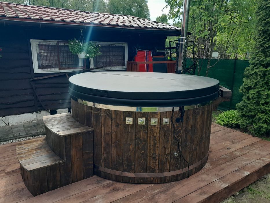 Balia ogrodowa jacuzzi