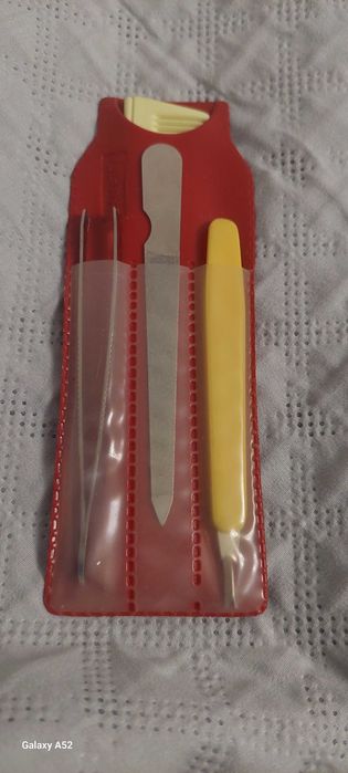 Дорожній манікюрний набір