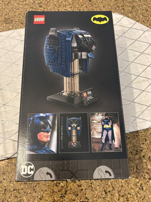 LEGO 76238 Capacete Batman Classic TV Series