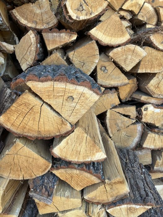 Drewno kominkowo opalowe
