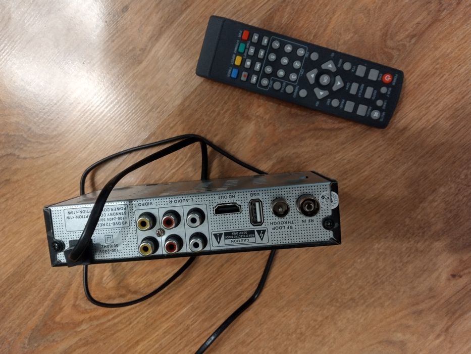 тюнер т2 openbox 9000C+