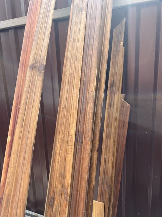 Срочно продам Плінтус деревʼяний 36м