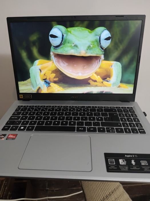 Notebook novo Acer Aspire 3 15