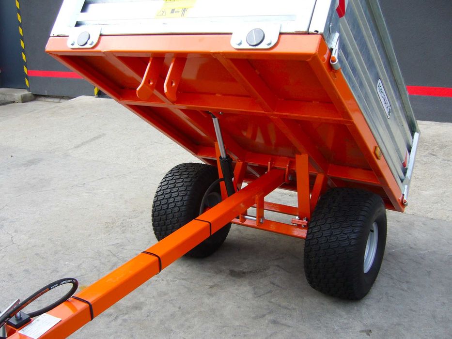 Przyczepa 1T z wywrotem hydraulicznym na tył AGROTRACK traktorkiagropl