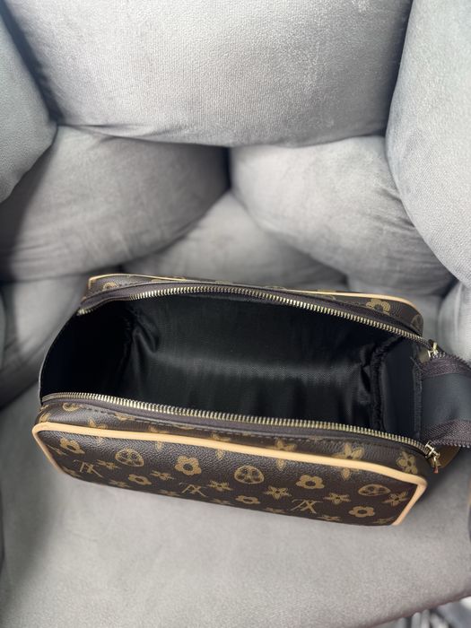 Косметичка шкіряна в стилі луі віттон louis vuitton дорожня велика