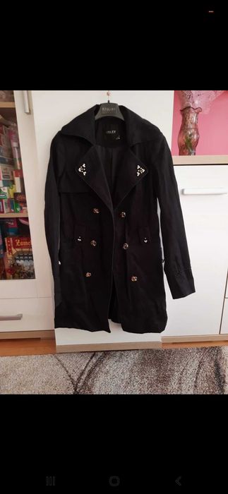 Płaszcz wiosenny czarny